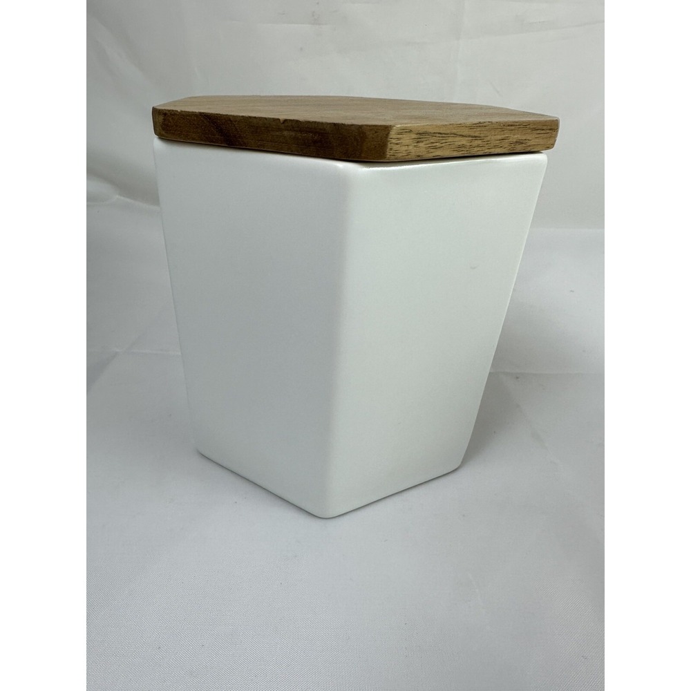 TEAVANA White Hexagon Porcelain Tea Kitchen Storage Canister 6 oz Wooden Lid